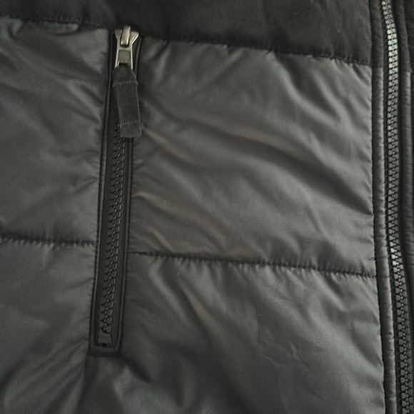 The North Face boys jacket - Picture 9 of 10